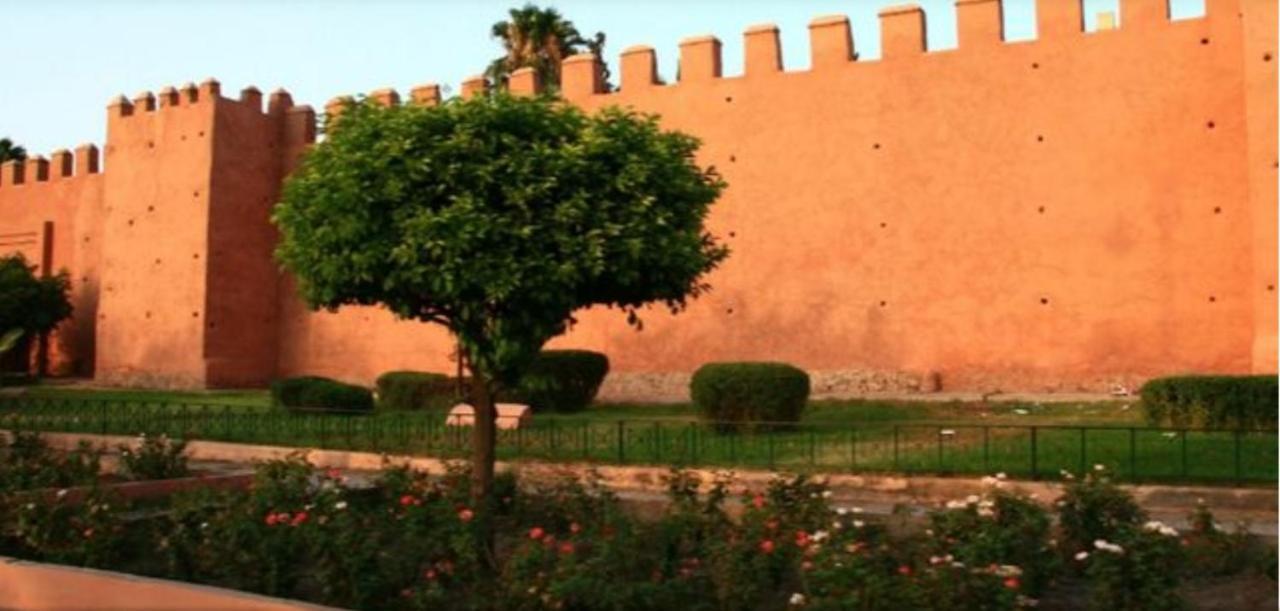 Appartement Funny House A Place Jamaa El Fna De Marrakech มาร์ราเกช ภายนอก รูปภาพ